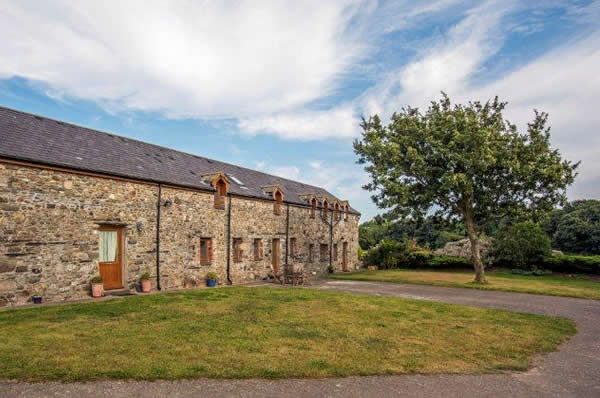 Ballacamaish self catering farmstay cottages
